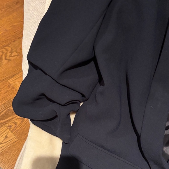 Zara Women's Navy Blazer with ruched sleeves - Picture 2 of 5